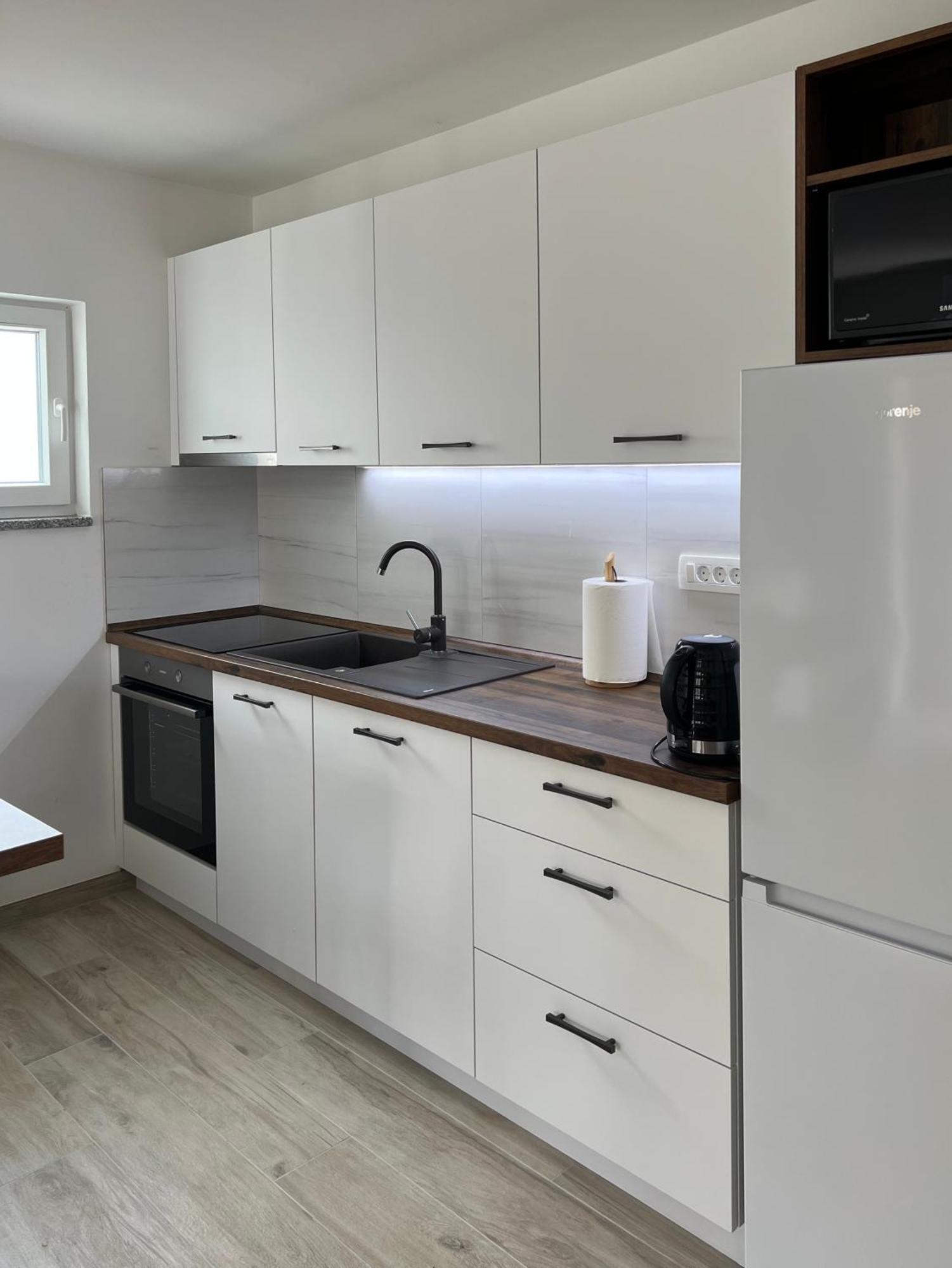 Jugo Apartma